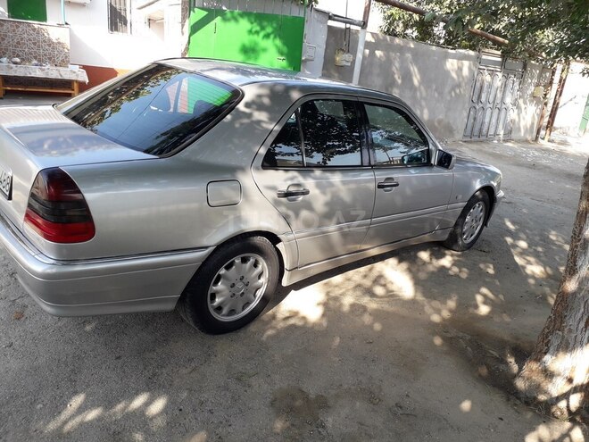 Mercedes C 240 1997, 272,430 km - 2.4 л - Bakı