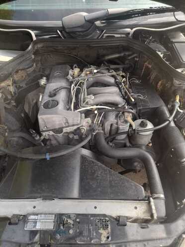 Mercedes E 200 1995, 389,700 km - 2.0 л - Bakı