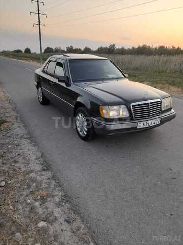 Mercedes E 200 1995, 389,700 km - 2.0 л - Bakı