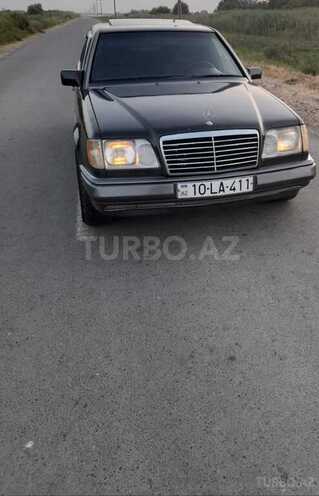 Mercedes E 200 1995, 389,700 km - 2.0 л - Bakı