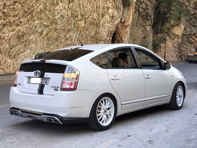 Toyota Prius 2008, 107,000 km - 1.5 л - Bakı