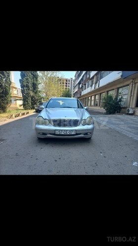 Mercedes C 200 2001, 268,000 km - 2.0 l - Gəncə