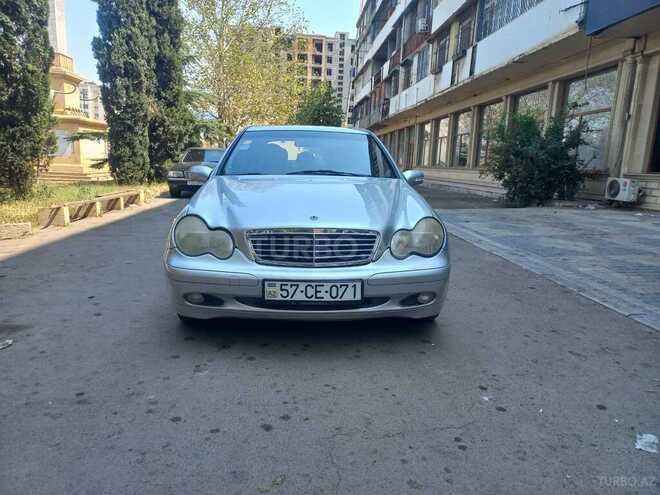 Mercedes C 200 2001, 268,000 km - 2.0 l - Gəncə