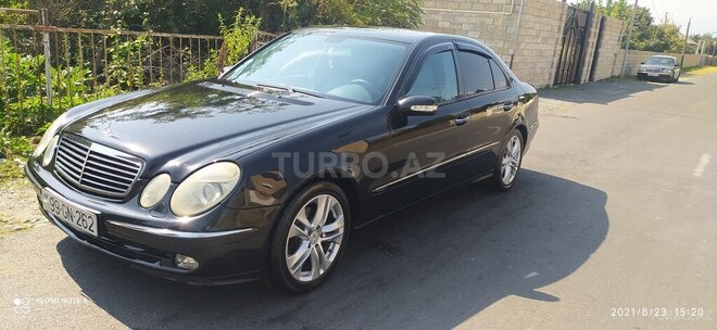 Mercedes E 240 2004, 253,000 km - 2.6 l - Bakı