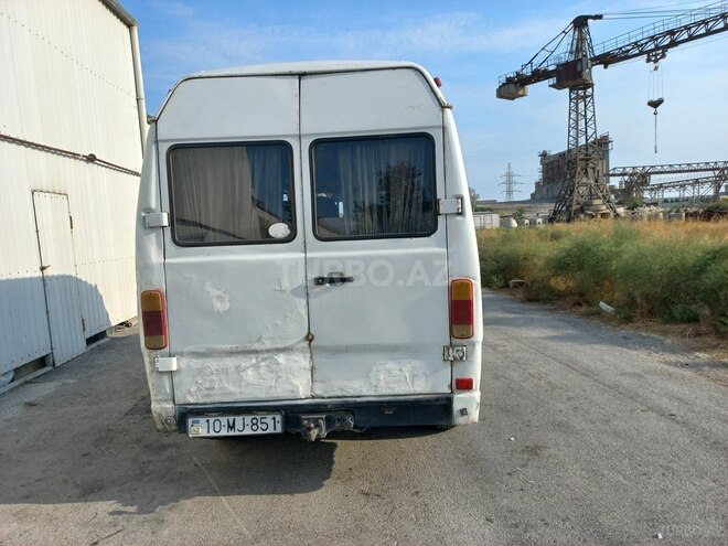 Mercedes 208 D 1989, 1,111,111 km - 2.2 l - Bakı