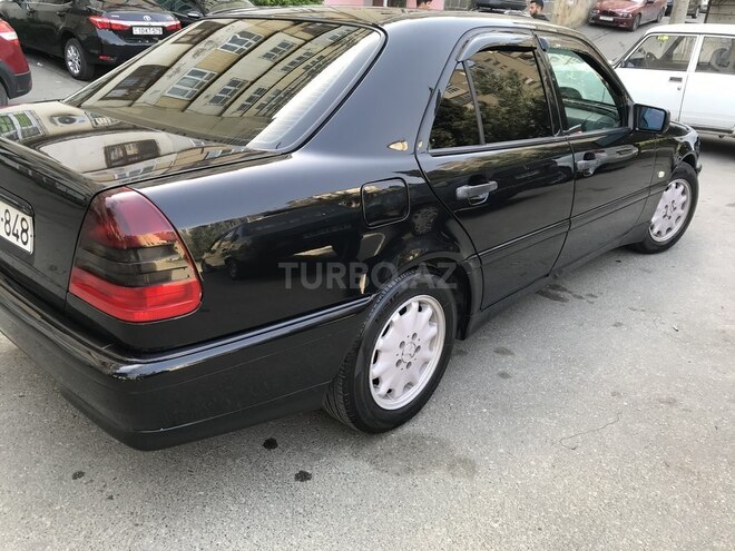 Mercedes C 240 1998, 366 km - 4.2 l - Mingəçevir
