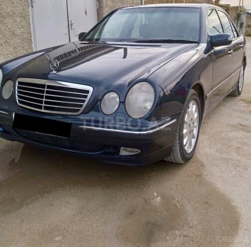 Mercedes E 220 2001, 408,500 km - 2.2 л - Bakı
