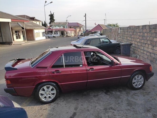 Mercedes 190 1991, 356,806 km - 2.0 l - Oğuz