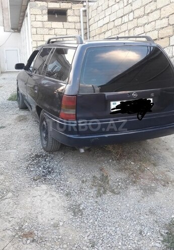 Opel Astra 1995, 4,020,353 km - 1.6 л - Xırdalan