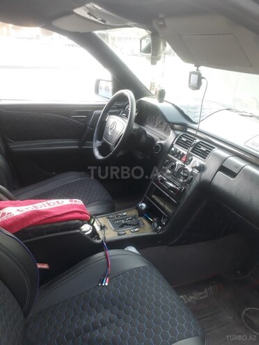 Mercedes E 230 1997, 448,000 km - 2.3 л - Bakı