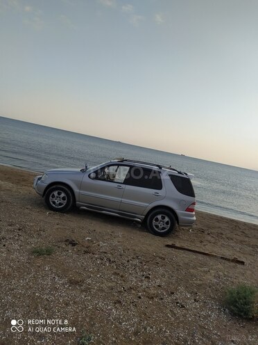 Mercedes ML 320 2002, 256,600 km - 3.2 l - Bakı