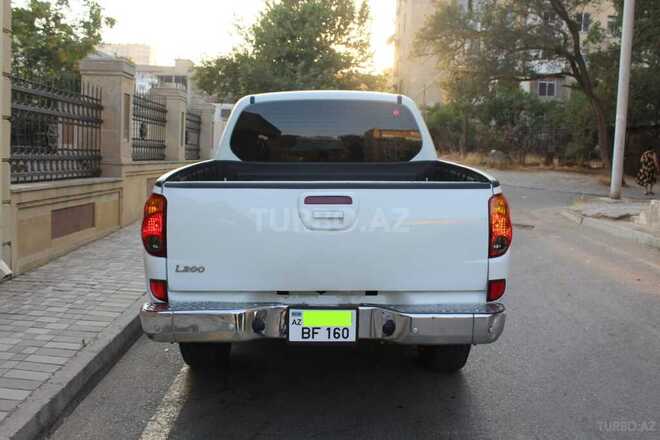 Mitsubishi L200 2008, 167,000 km - 3.5 l - Bakı