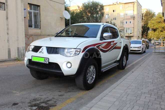 Mitsubishi L200 2008, 167,000 km - 3.5 l - Bakı