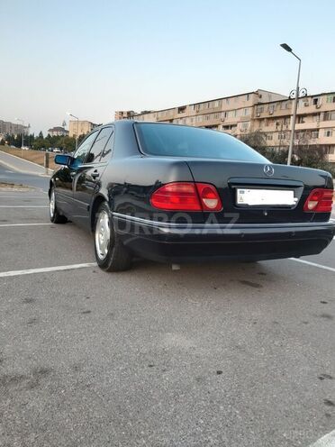 Mercedes E 200 1998, 382,000 km - 2.0 l - Bakı