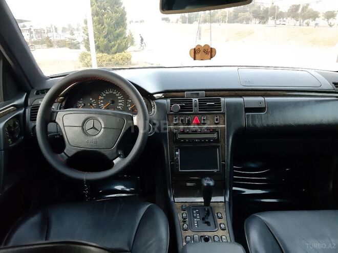Mercedes E 200 1998, 382,000 km - 2.0 l - Bakı