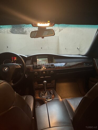 BMW 525 2006, 360,000 km - 2.5 л - Bakı