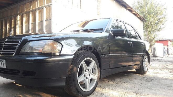 Mercedes C 200 1995, 400,000 km - 2.0 l - Şirvan