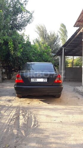 Mercedes C 200 1995, 400,000 km - 2.0 l - Şirvan