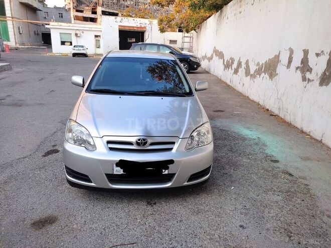 Toyota Corolla 2005, 215,000 km - 1.4 l - Bakı