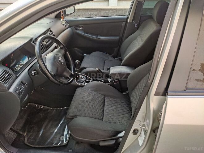 Toyota Corolla 2005, 215,000 km - 1.4 l - Bakı