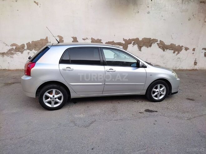 Toyota Corolla 2005, 215,000 km - 1.4 l - Bakı