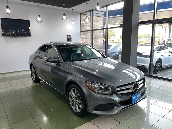 Mercedes C 300 2017, 26,900 km - 2.0 л - Bakı
