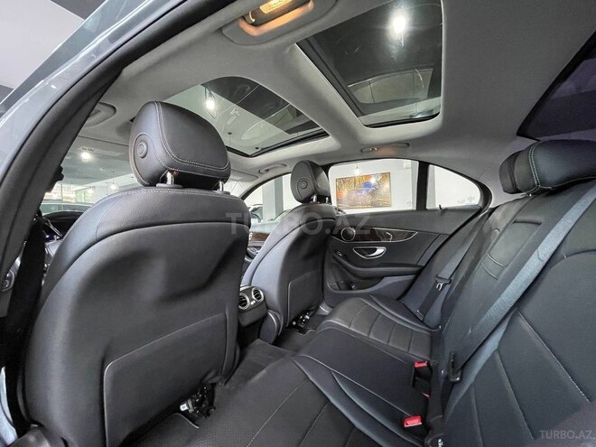 Mercedes C 300 2017, 26,900 km - 2.0 л - Bakı