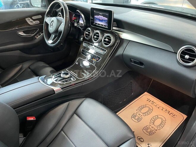 Mercedes C 300 2017, 26,900 km - 2.0 л - Bakı