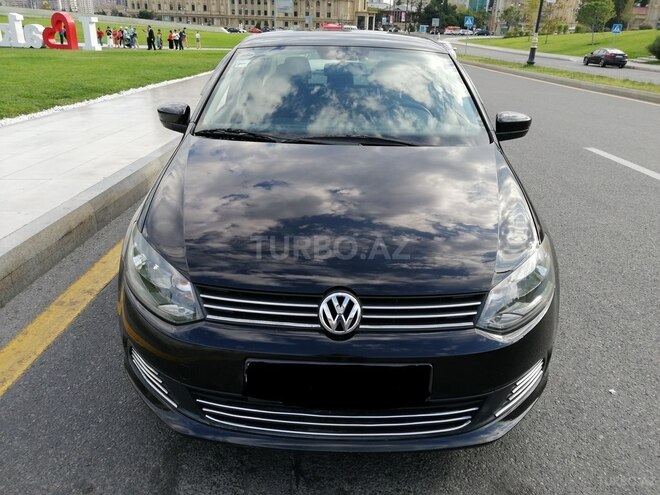 Volkswagen Polo 2013, 95,700 km - 1.6 l - Bakı