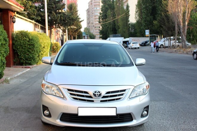 Toyota Corolla 2010, 210,000 km - 1.6 l - Bakı