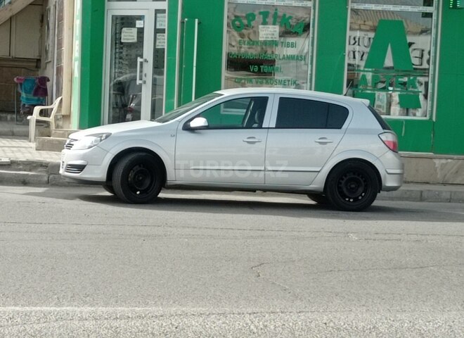 Opel Astra 2006, 215,000 km - 1.4 l - Bakı