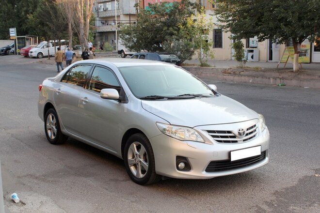 Toyota Corolla 2010, 210,000 km - 1.6 l - Bakı