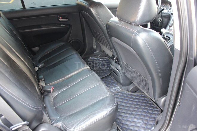 Kia Carens 2007, 172,000 km - 2.0 l - Bakı