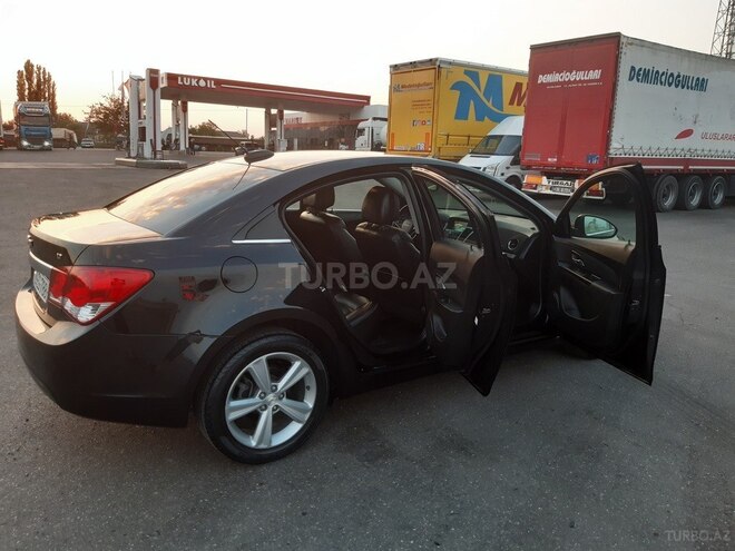 Chevrolet Cruze 2014, 680,000 km - 1.4 l - Gəncə