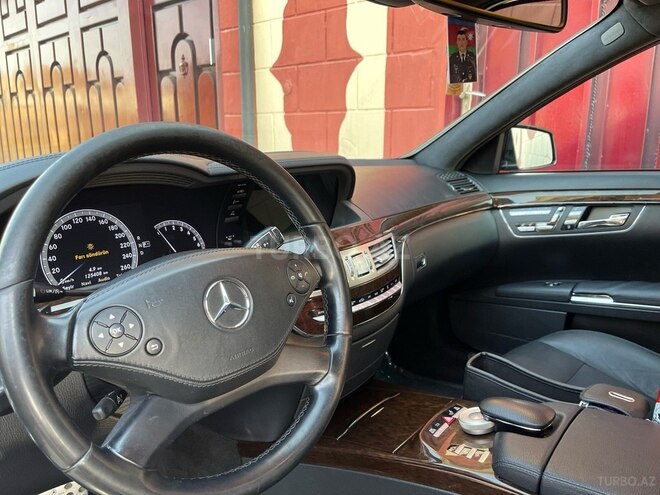 Mercedes S 350 2011, 125,000 km - 3.5 l - Sabirabad