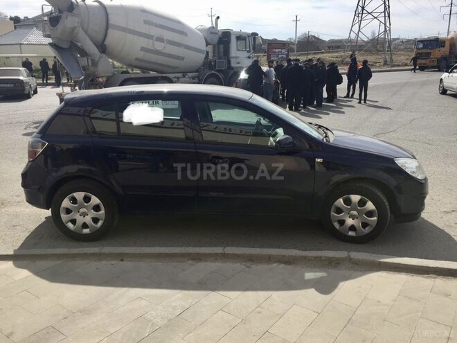 Opel Astra 2008, 283,000 km - 1.3 l - Balakən
