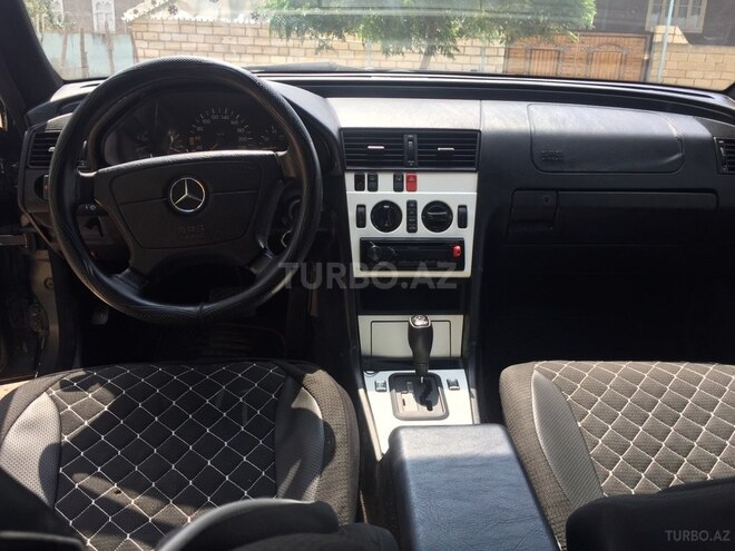 Mercedes C 220 1995, 213,118 km - 2.2 l - Bakı