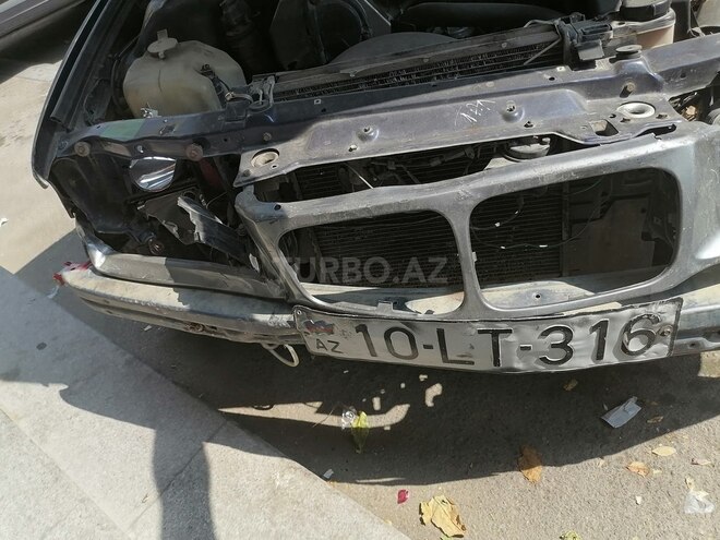 BMW 316 1992, 300,000 km - 1.6 l - Bakı