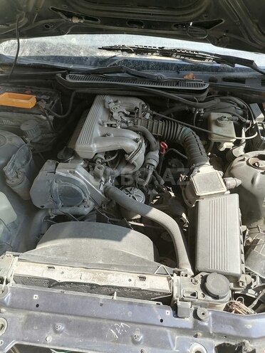 BMW 316 1992, 300,000 km - 1.6 l - Bakı