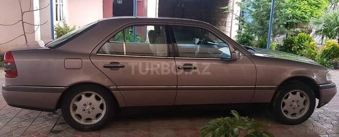 Mercedes C 180 1993, 354,000 km - 1.8 l - Bakı