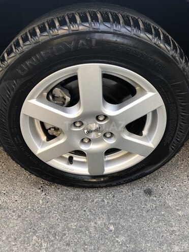 Toyota Corolla 2006, 172,000 km - 1.4 л - Bakı