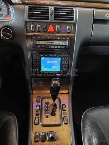 Mercedes E 320 2001, 272,000 km - 3.2 l - Şəmkir