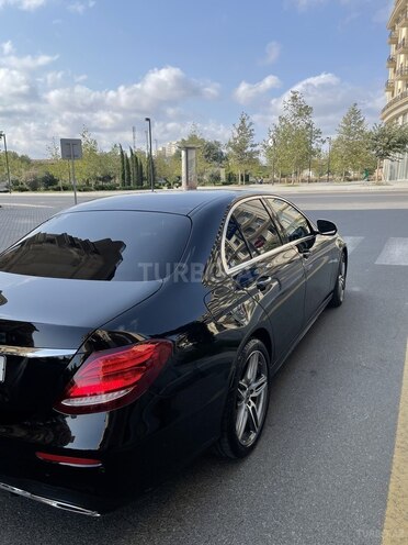 Mercedes E 220 2019, 52,835 km - 2.2 l - Bakı