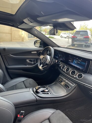 Mercedes E 220 2019, 52,835 km - 2.2 l - Bakı