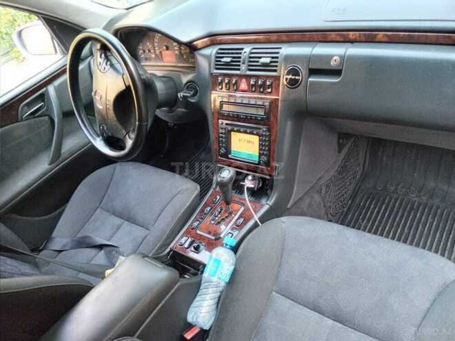 Mercedes E 270 2000, 351,027 km - 2.7 l - Ağcabədi