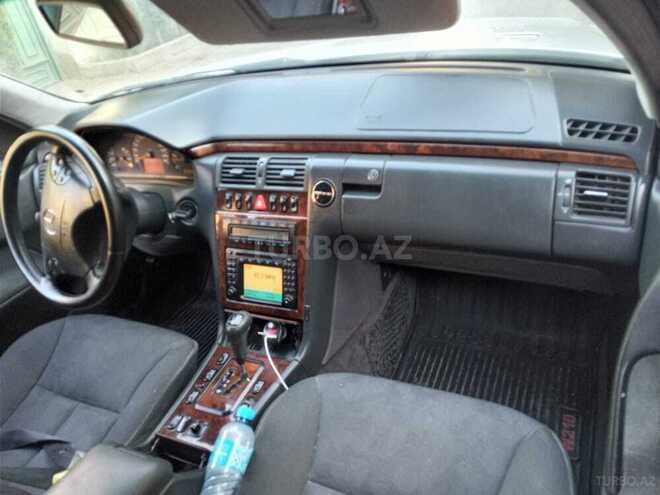 Mercedes E 270 2000, 351,027 km - 2.7 l - Ağcabədi