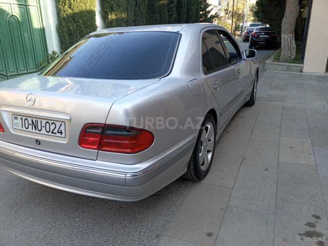 Mercedes E 270 2000, 351,027 km - 2.7 l - Ağcabədi