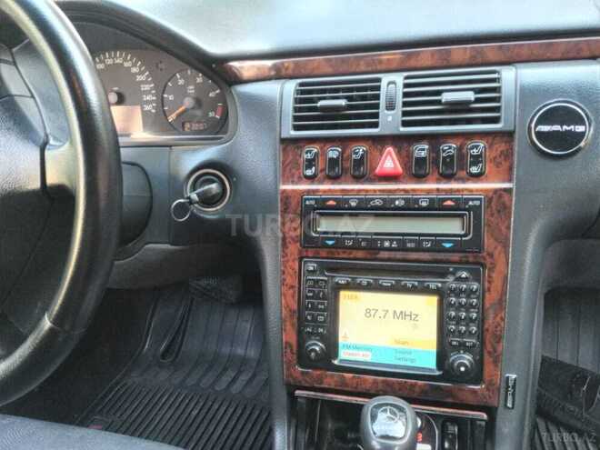 Mercedes E 270 2000, 351,027 km - 2.7 l - Ağcabədi
