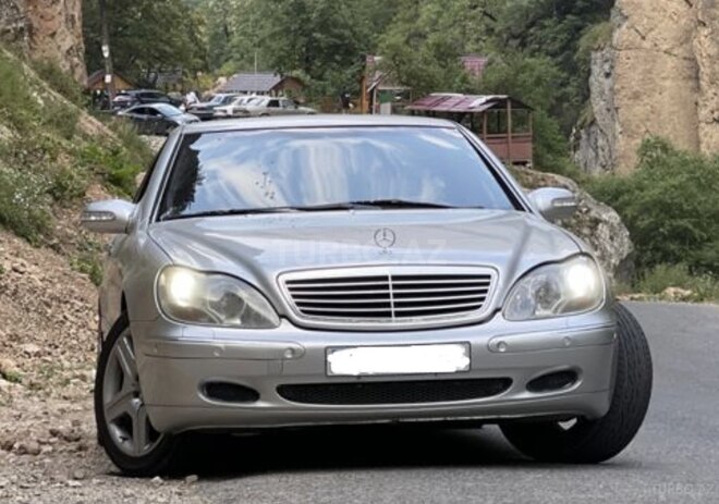Mercedes S 320 1999, 300,000 km - 3.2 l - Quba