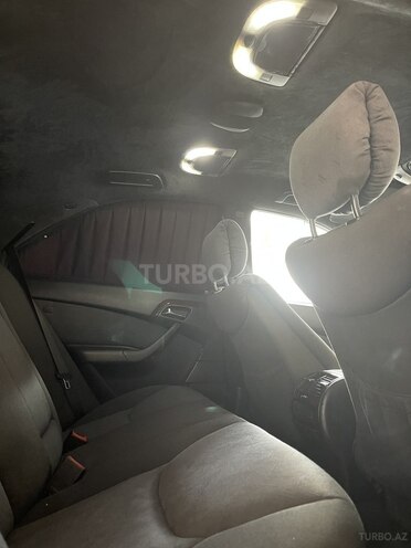 Mercedes S 320 1999, 300,000 km - 3.2 l - Quba